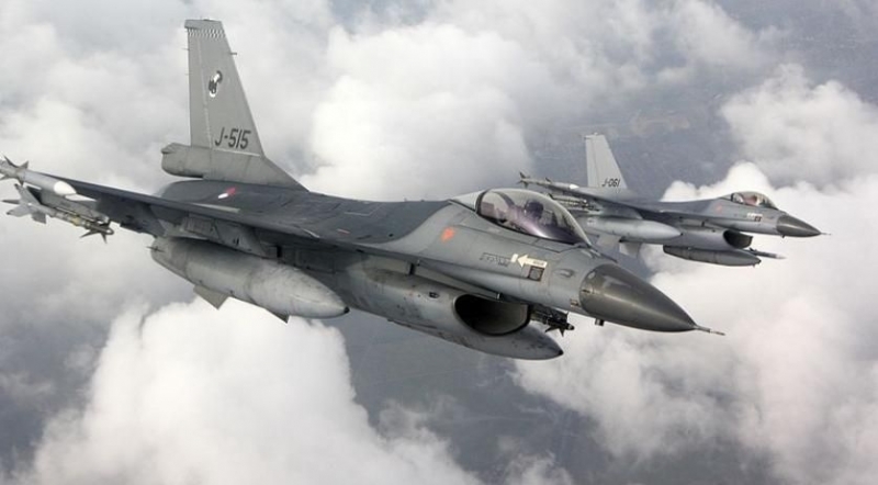 Украйна с нетърпение очаква първите доставки на изтребители F-16 Fighting