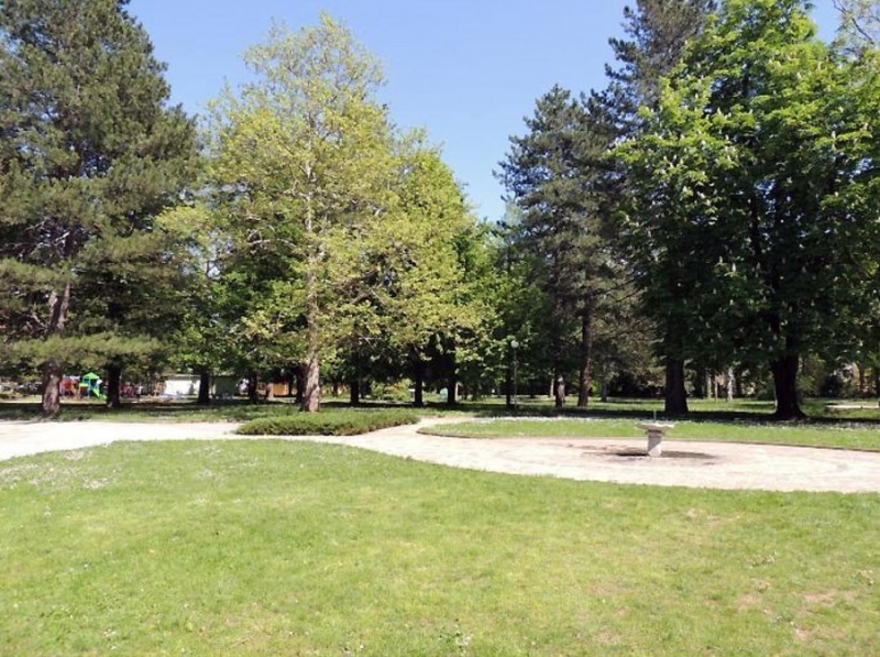 Община Вършец отвори парковете си за разходки, съобщи кметът Иван