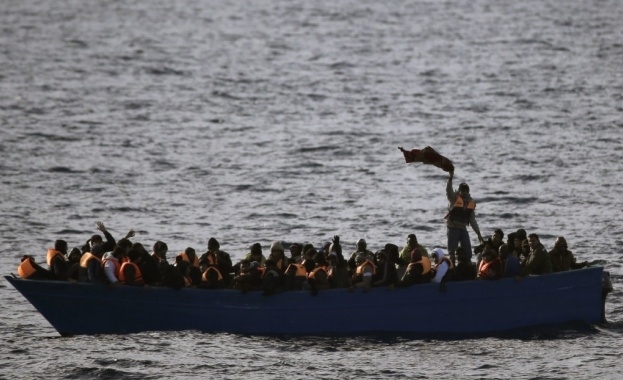 Либийската брегова охрана спаси 700 имигранти през последните няколко дни
