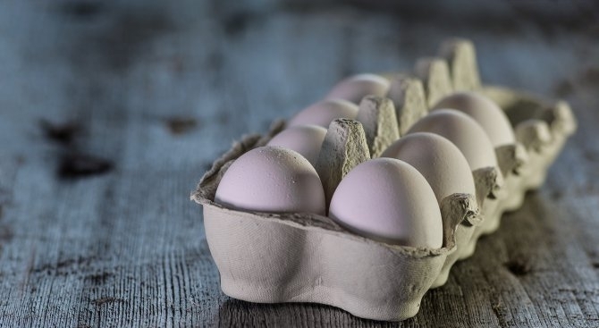 Хиляди яйца се конфискуват заради птичи грип. Продуктът е от