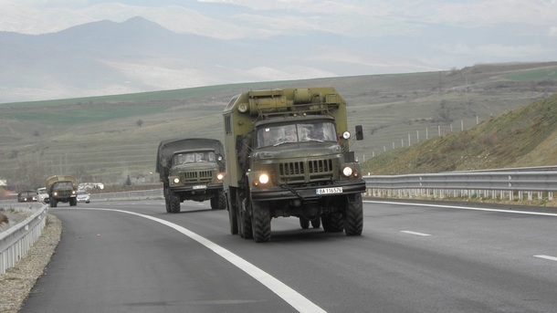 Личен състав и военна техника от Въоръжените сили на Република