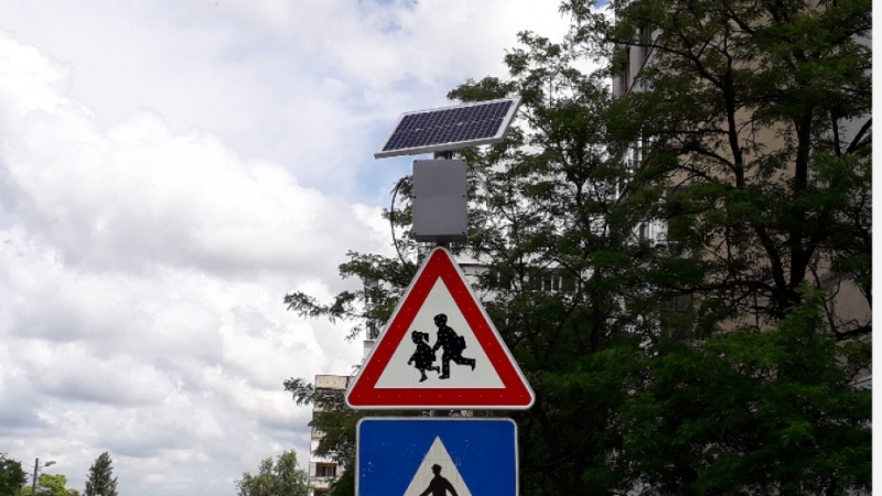 Иновативни пътни знаци поставят във Враца. Инициативата е на Ротари