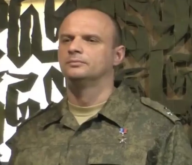 Командирът на 123-та бригада генерал-майор Денис Иванов /Ташкент/ загина във