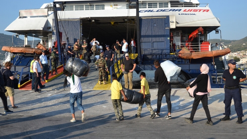 С 32 повече мигранти са пристигнали в Гърция тази година