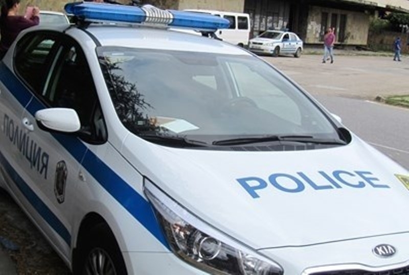 Пловдивската полиция разби схема с предлагане на платена любов осъществявана