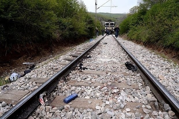 Мъж е прегазен от бърз влак близо до гара Костенец