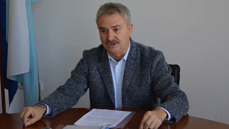 Бившият евродепутат Петър Курумбашев дари 690 маски които ще бъдат