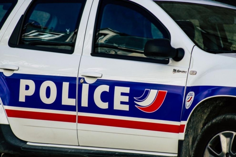 Френското правителство осъди вандалската проява срещу ислямски културен център в