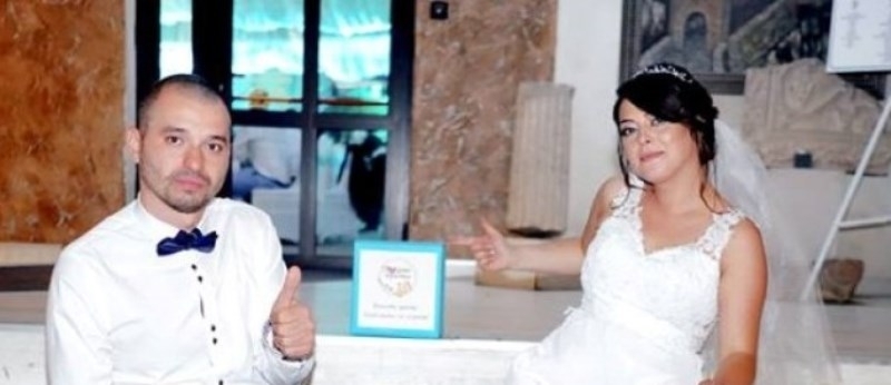 Дарителска инициатива подкрепи на сватбеното си тържество младо семейство от