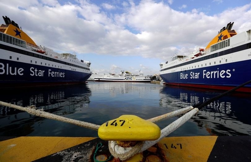 Всегръцката морска федерацияреши да продължи с едно денонощие стачката си,