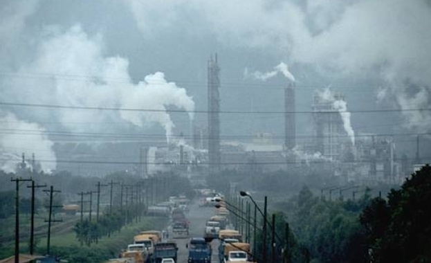 3 милиарда евро годишно губи България заради мръсния въздух. Освен
