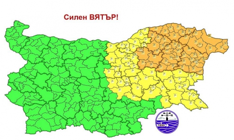 Днес в източната половина от страната все още ще има