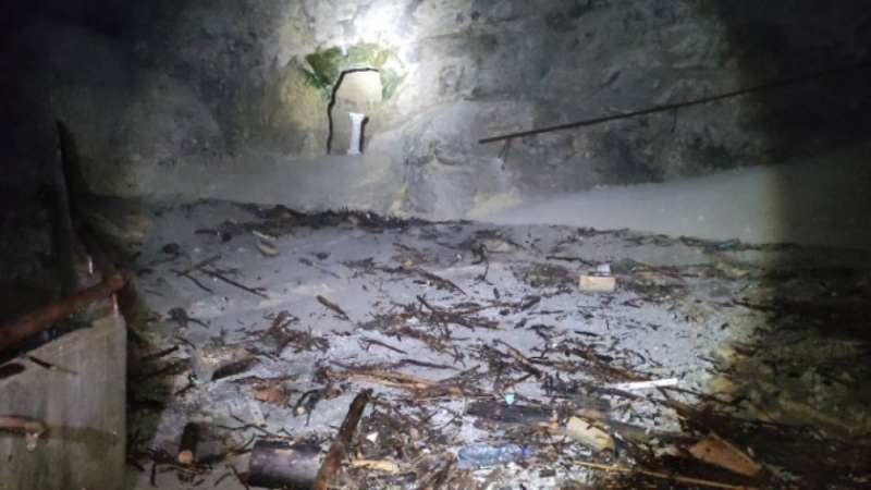 100-метров водовъртеж е опустошил инфраструктурата в мистичната пещера Дяволско гърло