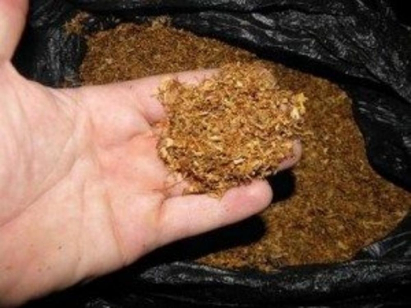 Полицейски служители са открили незаконен тютюн на Кооперативния пазар в
