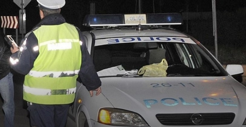 Полицаи са хванали пиян шофьор зад волана във Враца съобщиха