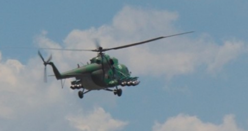 При тренировъчен полет военен хеликоптер „Кугър” прекъсна електропровод и остави