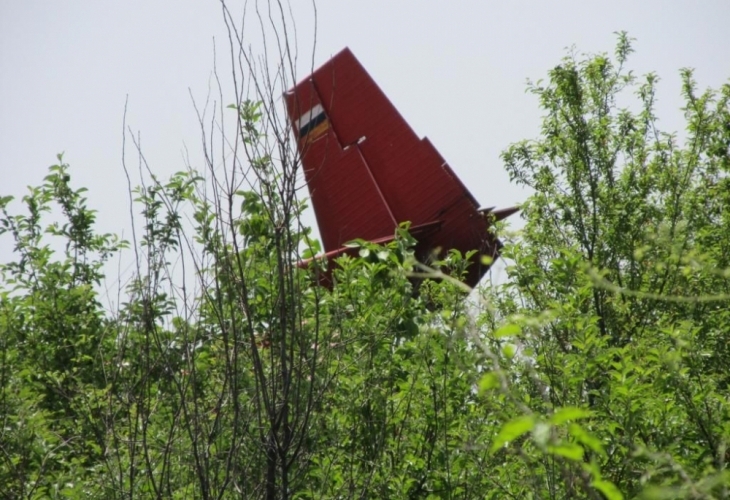 Селскостопански самолет е паднал в полето до магистрала Тракия съобщи