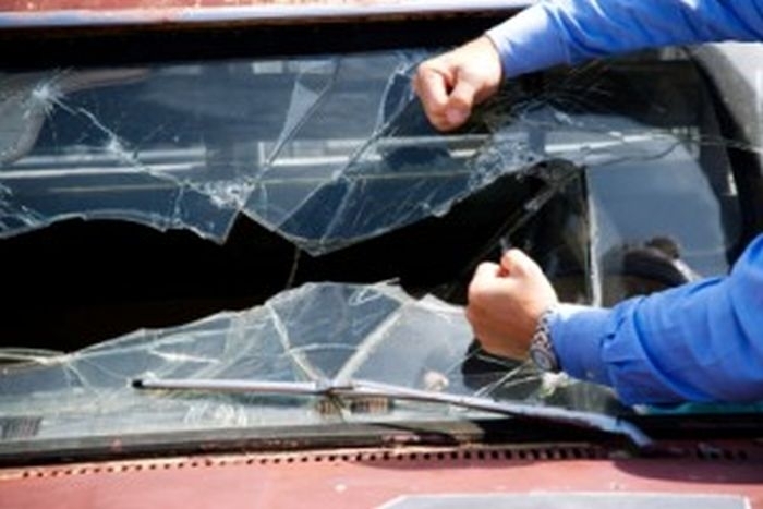 Полицаи са заловили тийнейджър потрошил кола във врачанското село Ракево