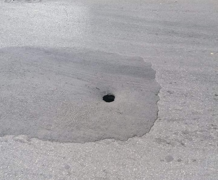 Новоасфалтирана дупка е зейнала за пореден път във Видин научи
