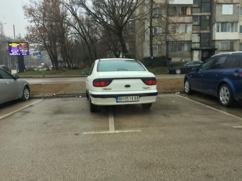 Пореден случай на безобразно паркиране потресе видинчани научи информационна агенция