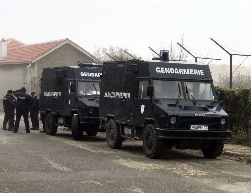 Полиция и жандармерия блокираха рано тази сутрин Козлодуй, научи първо