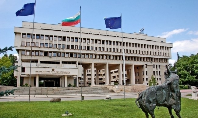 Министерството на външните работи предупреждава българските граждани да не пътуват