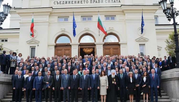 Какво е да си депутат в българския парламент да не