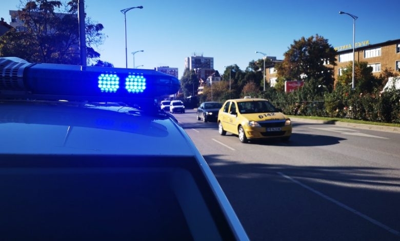 Дрога е намерена при обиск на такси във Враца, съобщиха