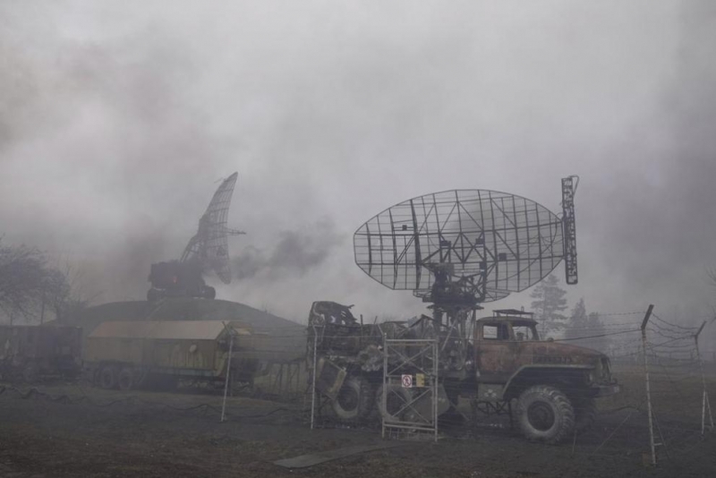 Интензивни бойни действия се водят край Мариопул, съобщи RBC-Украйна, като