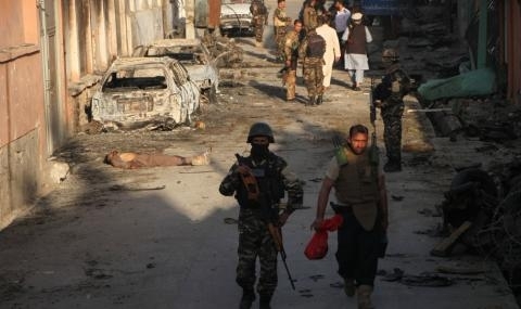 Най малко 29 души бяха убити при кърваво нападение в шиитска