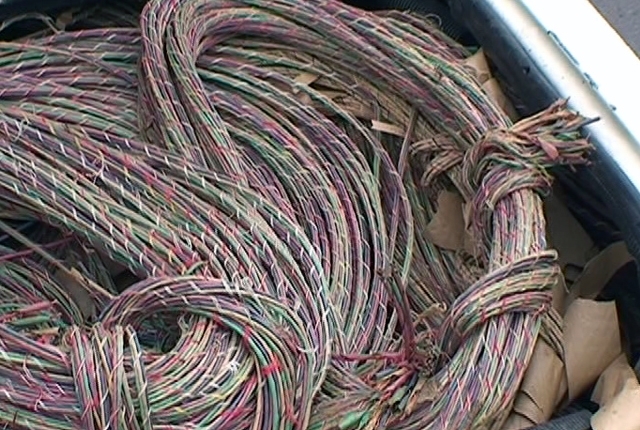 340 метра кабели са откраднати в Оряхово това съобщиха от