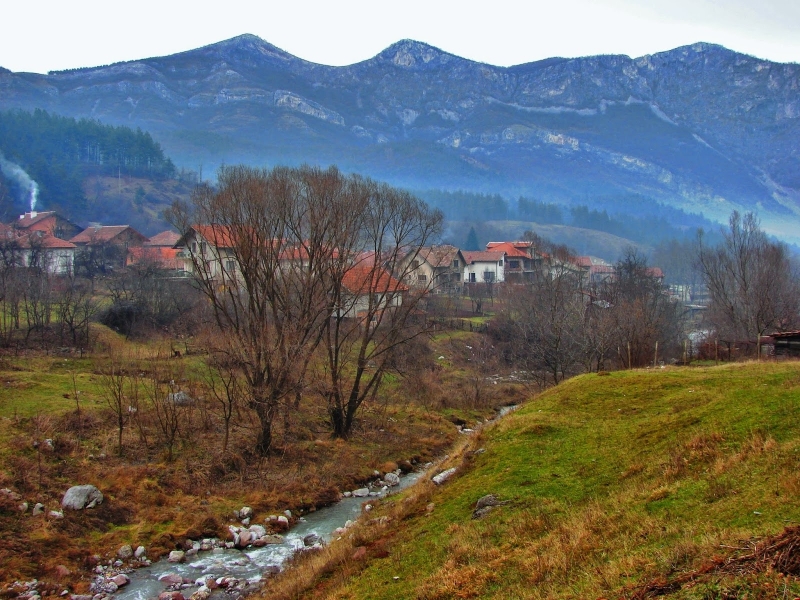 Едно от най красивите села във Врачанско Згориград преизбра стария
