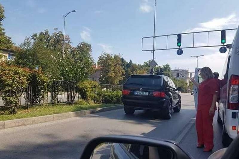 Полицията в Пловдив проверява случай, при който шофьор на джип