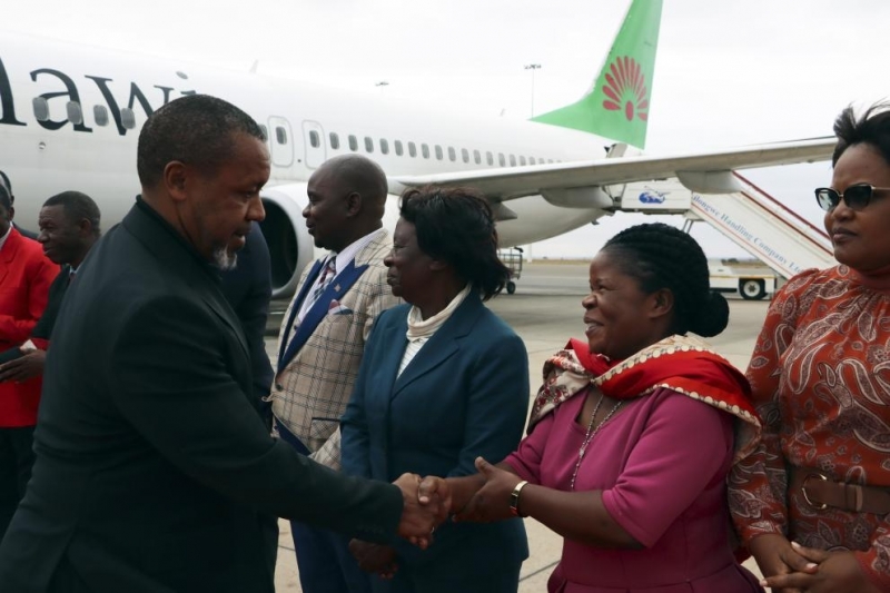 Вицепрезидентът на Малави и още девет души загинаха при самолетна