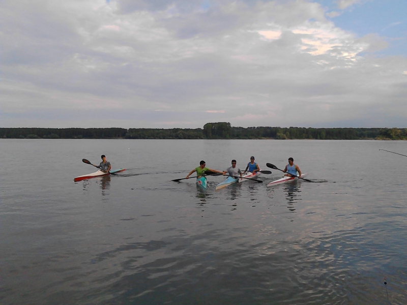 Демонстративно състезание по кану-каяк ще направят в река Дунав до