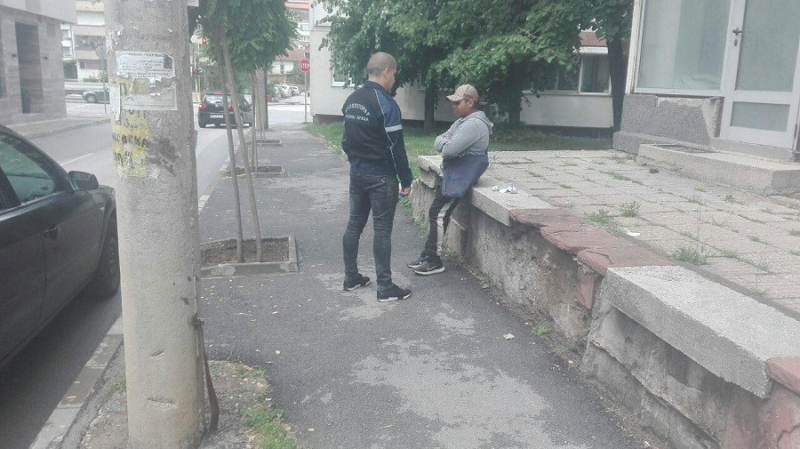 Служители на звено „Инспекторат“ към Община Враца съставиха акт на
