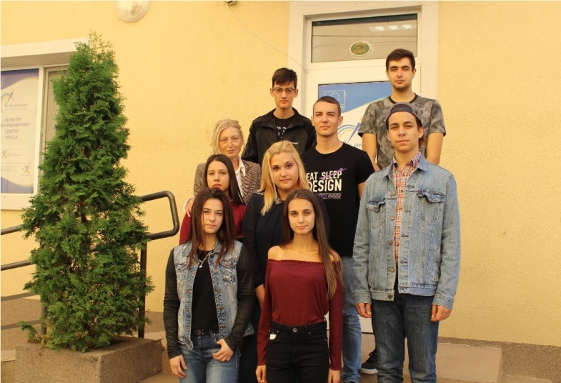 Областен информационен център - Враца посрещна осем участника в Деня