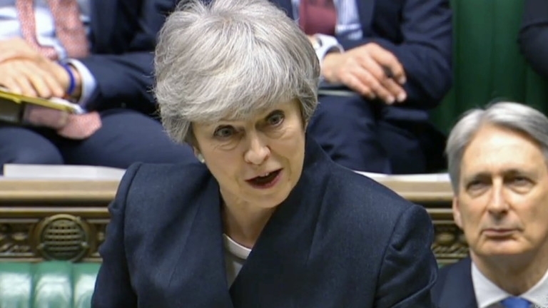 Британският премиер Тереза Мей ще даде краен срок на лейбъристите впреговорите