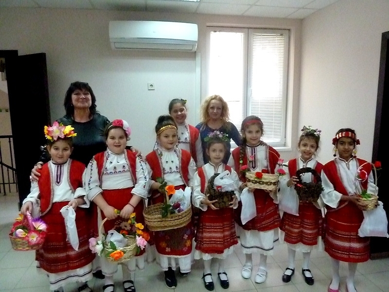 Деца от центъра за подкрепа за личностно развитие Маша Белмустакова