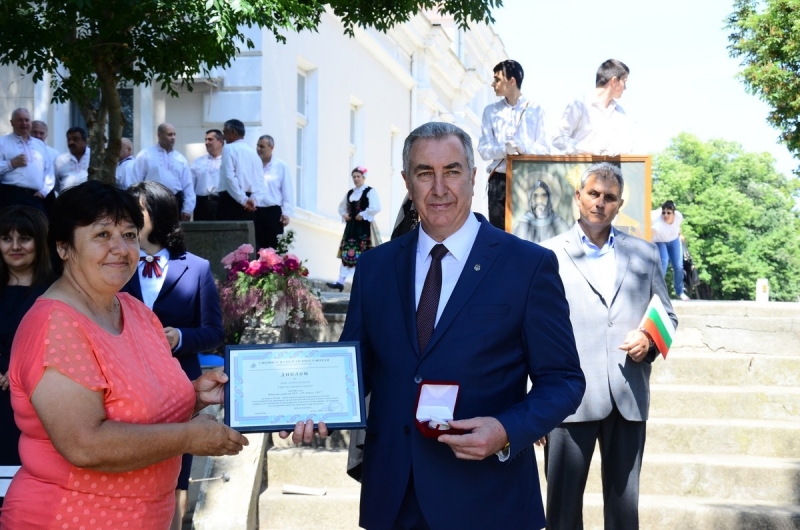 Кметът на Видин е удостоен с диплом и юбилеен медал