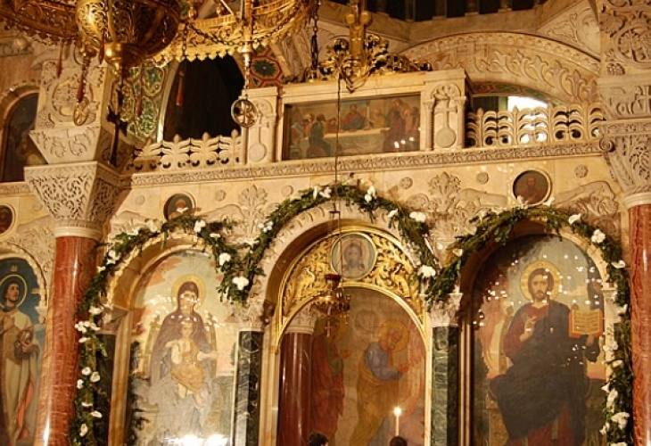 Днес Православната църква почина Свети Александър, Йоан и Павел, патриарси