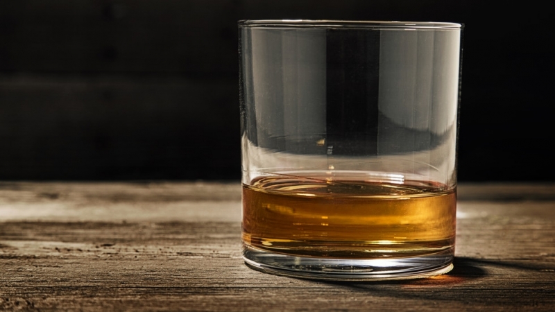 В уискито се съдържа елагична киселина която също може да