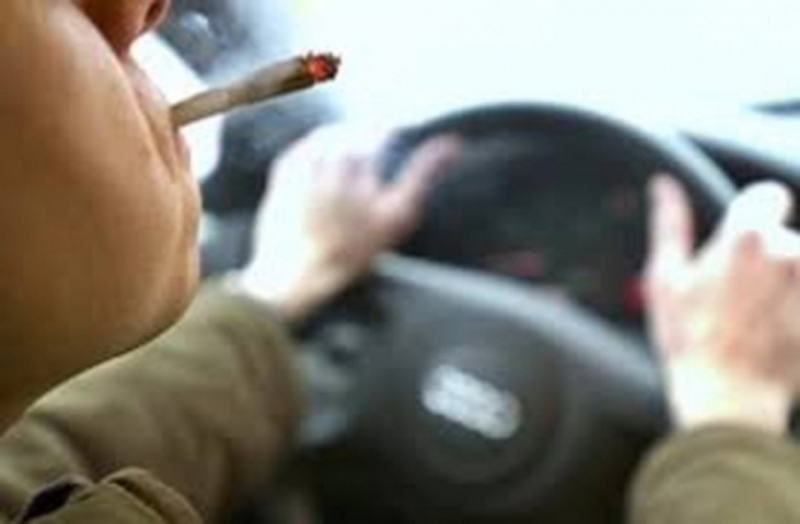 Полицаи задържали в ареста дрогиран шофьор в Лом съобщиха от