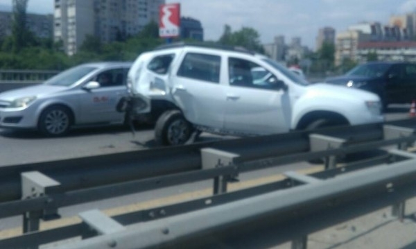 Тежка катастрофа е станала преди минути на булевард Цариградско шосе