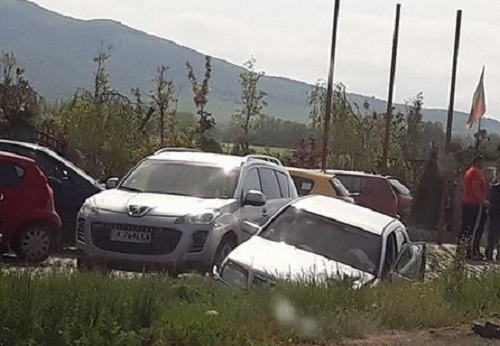 Мъж е загинал при тежката катастрофа на пътя Айтос-Бургас, съобщават