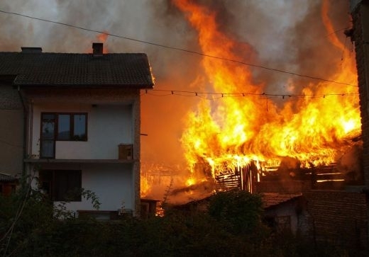 66 годишен мъж е загинал при пожар в къща в село