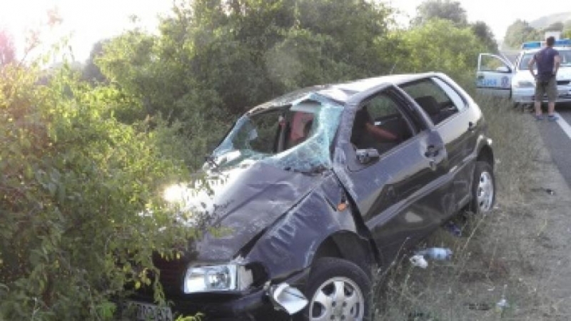 Пиян шофьор е катастрофирал на пътя между мездренските села Зверино