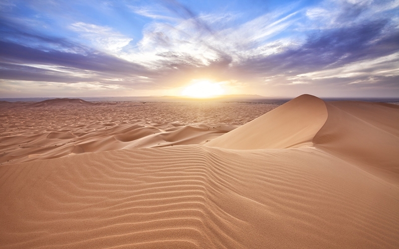Жега от пустинята Сахара връхлетя Европа! Необичайно юнските температури в