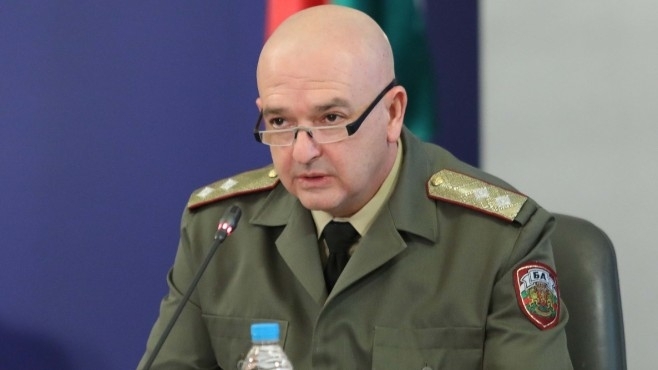 Всеки четвъртък генерал-майор проф. д-р Венцислав Мутафчийски се връща в