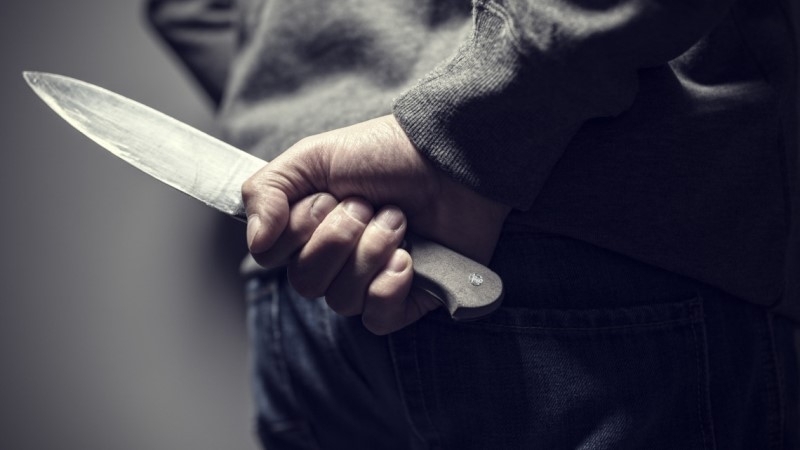 Мъж от Враца е намушкал с нож свой приятел съобщиха